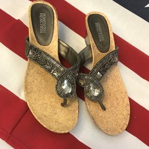 Kenneth Cole Reaction Womans 6 1/2 Med Gem Sandals